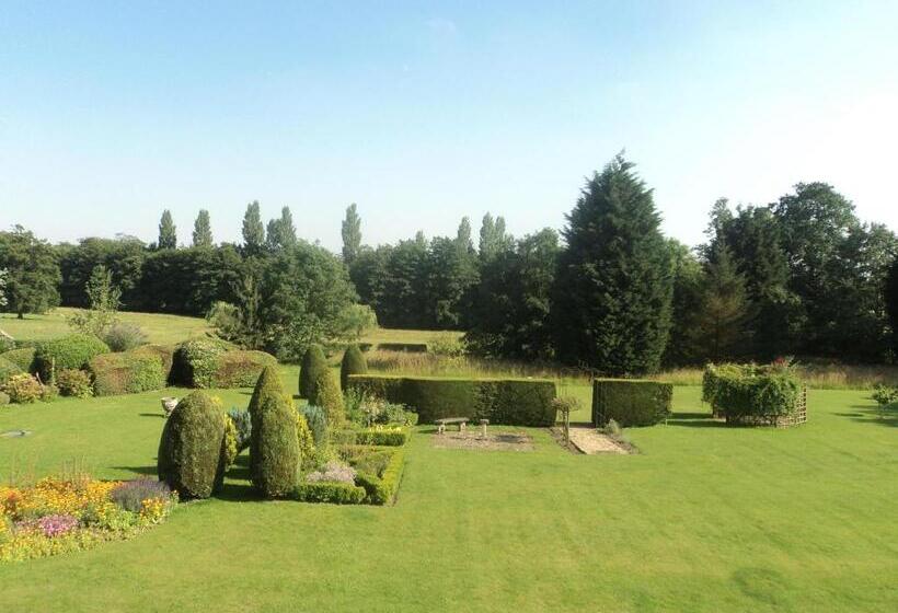 غرفة سوبيريور مطلّة علي الحديقة, Broom Hall Country