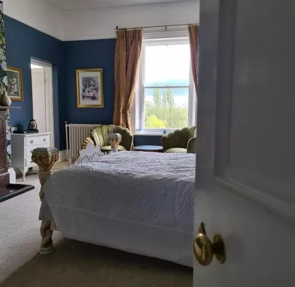 Superior-huone King-vuode, Broom Hall Country