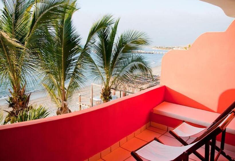 חדר סטנדרט לארבעה, Grandmare & Bungalows