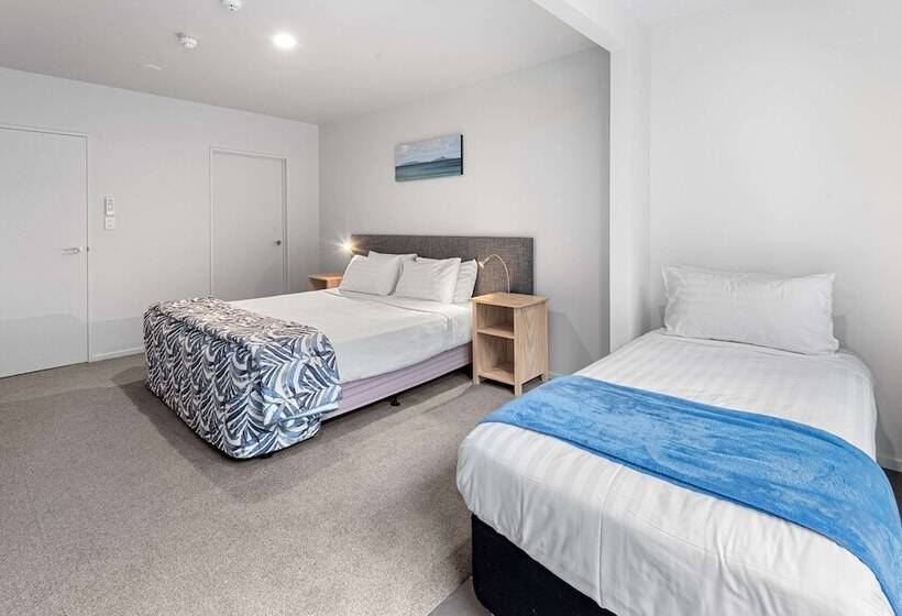 شقة غرفتين, Quality Hotel Oceans Tutukaka