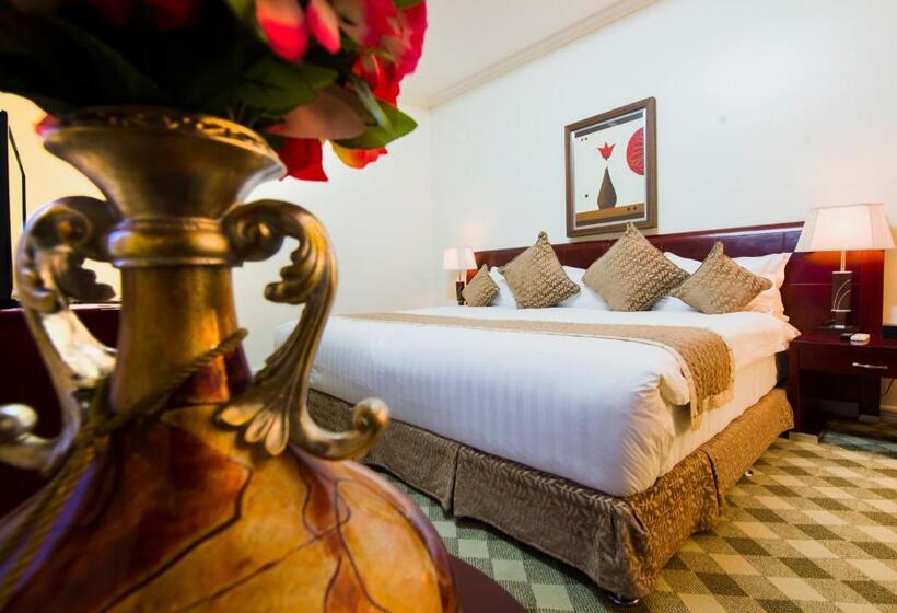 Executive Szoba, The Manor