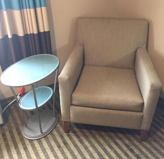 标准间, Victorian Inn