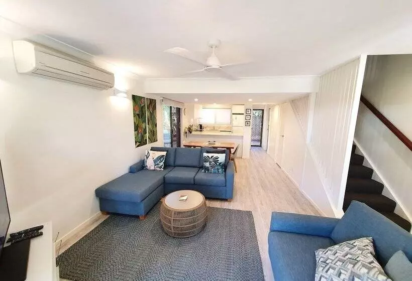Rivitalo 2 Makuuhuonetta, Noosa Village River Resort