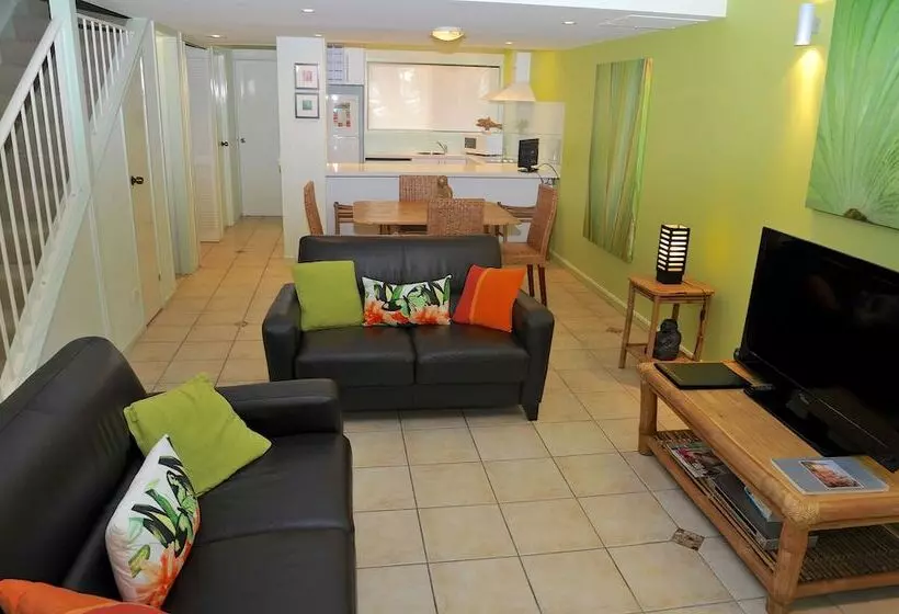 Rivitalo 2 Makuuhuonetta, Noosa Village River Resort