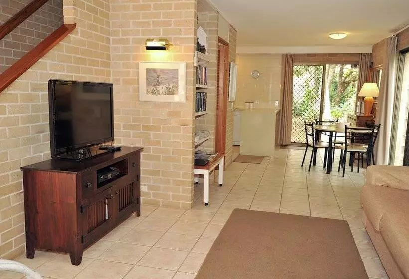 Rivitalo 2 Makuuhuonetta, Noosa Village River Resort