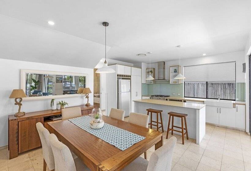 וילה דלוקס 3 חדרים, Noosa Village River Resort