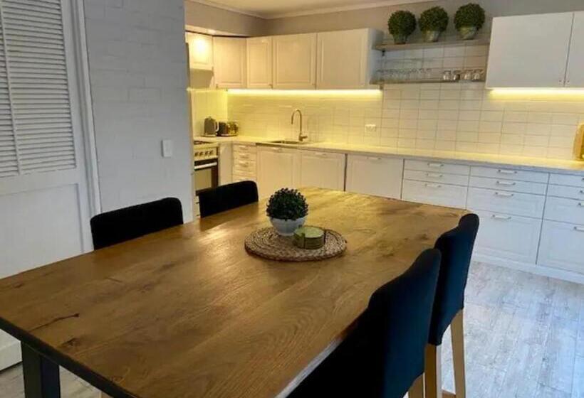 带露台两卧住房, Noosa Village River Resort