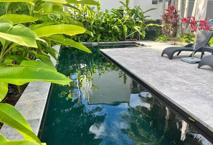 Villa 3 Makuuhuonetta, Noosa Village River Resort