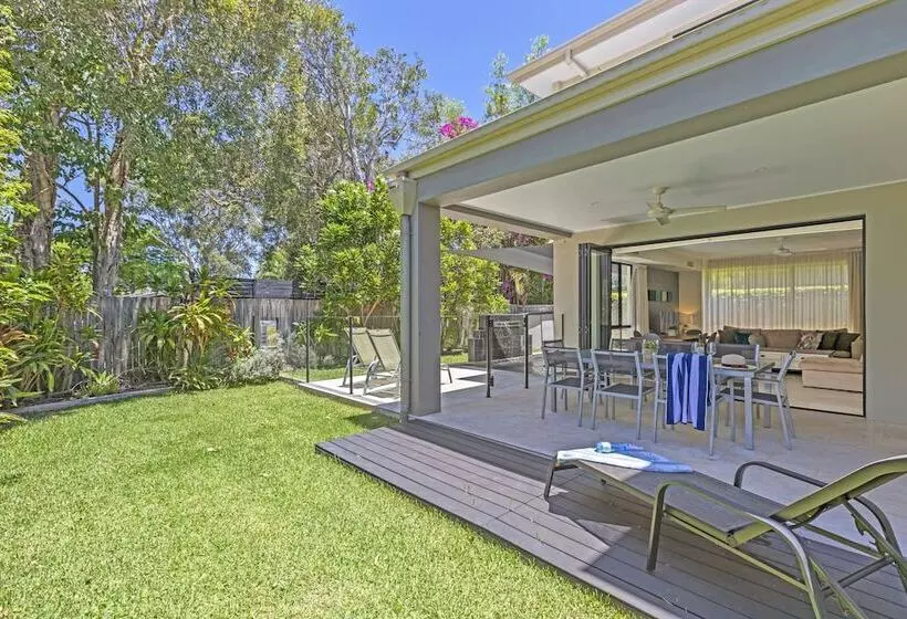 Deluxe-villa 3 Makuuhuonetta, Noosa Village River Resort