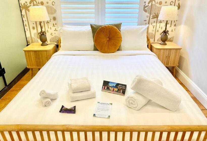 اتاق استاندارد, Bayhaven Lodge
