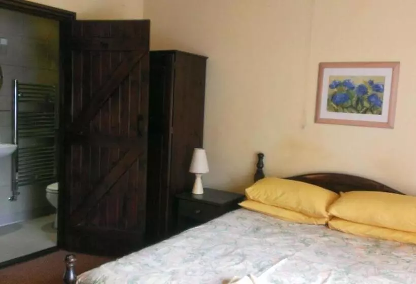 ファミリールーム, Church Farm Accommodation
