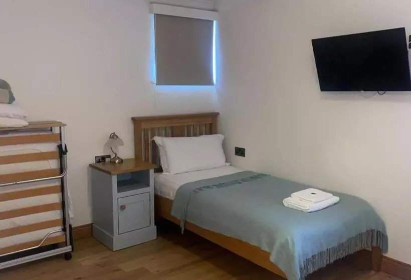 ファミリールーム, Church Farm Accommodation