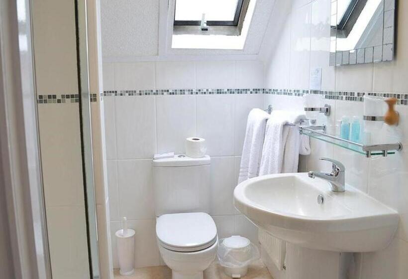 スタンダードルーム, East Lyn House