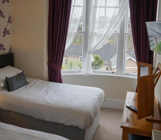 Suite Familiar, The Sandpiper Guest House