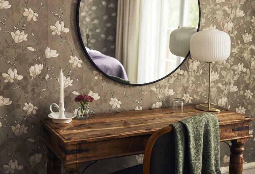 Номер Стандарт, Grå Gåsen