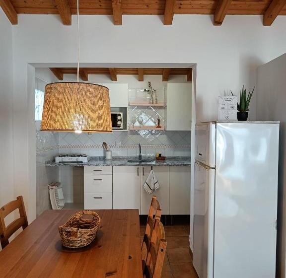 منزل غرفة نوم واحدة, Montes Da Salvada