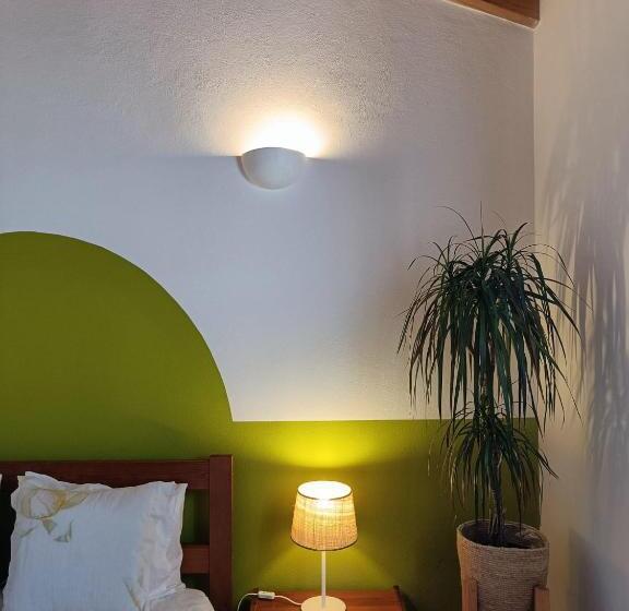 منزل غرفة نوم واحدة, Montes Da Salvada