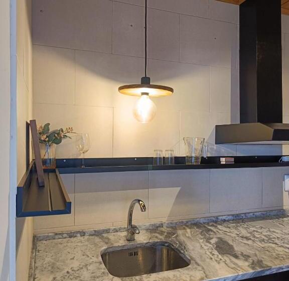 فيلا غرفتين نوم, Montes Da Salvada