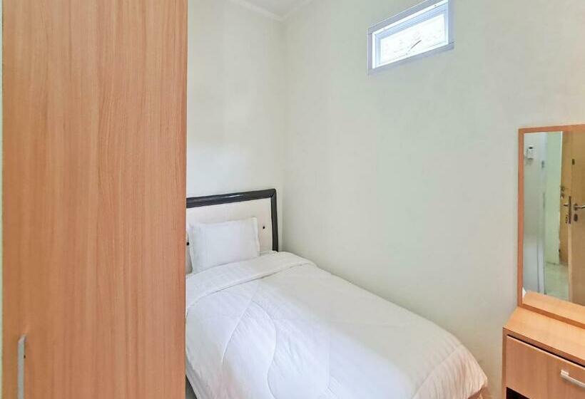 חדר סופריור יחיד, Spot On 92037 Jokotole 2 Homestay