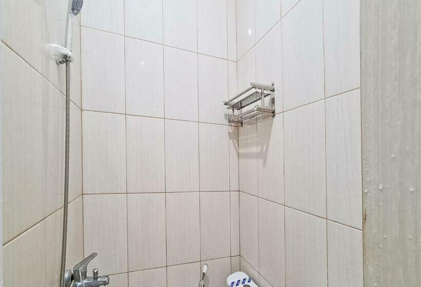 غرفة سوبيريور فردية, Spot On 92037 Jokotole 2 Homestay