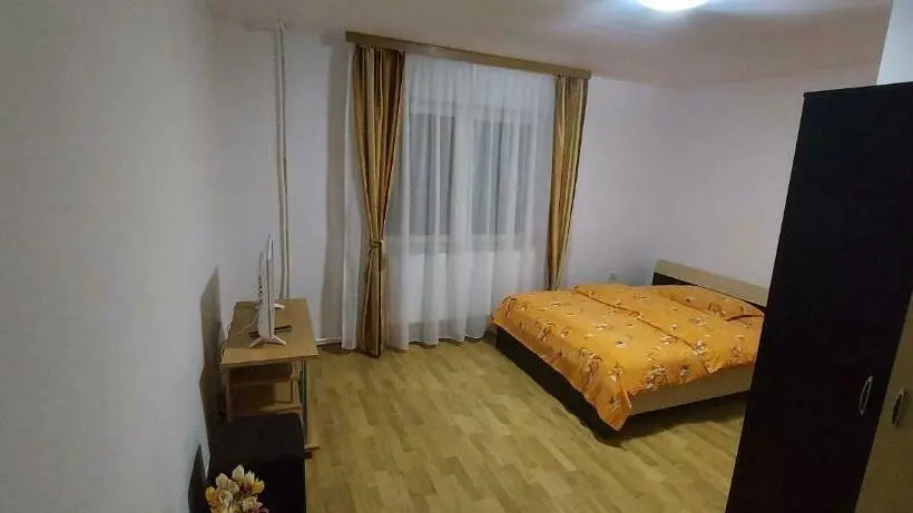 اتاق استاندارد, Antic House