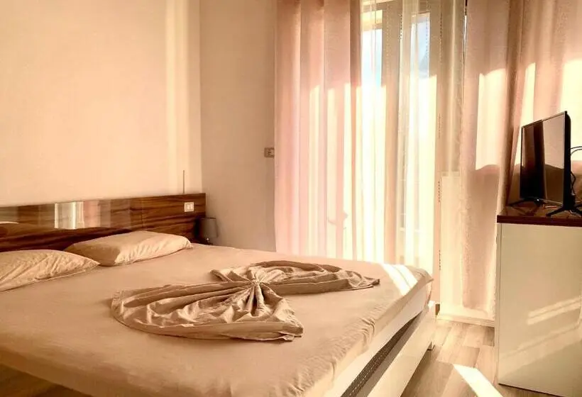 Chambre Standard Vue Montagne, Casadolcecasa