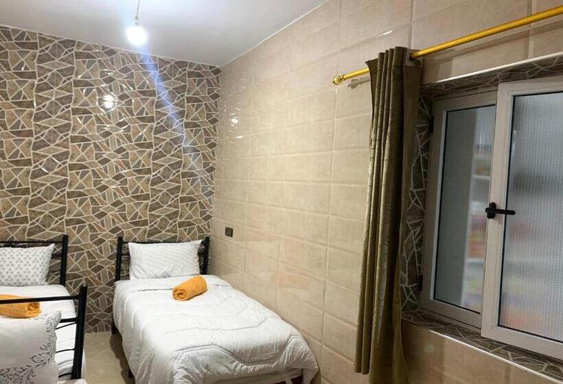 غرفة قياسية ثلاثية, Mabidi Surf Taghazout