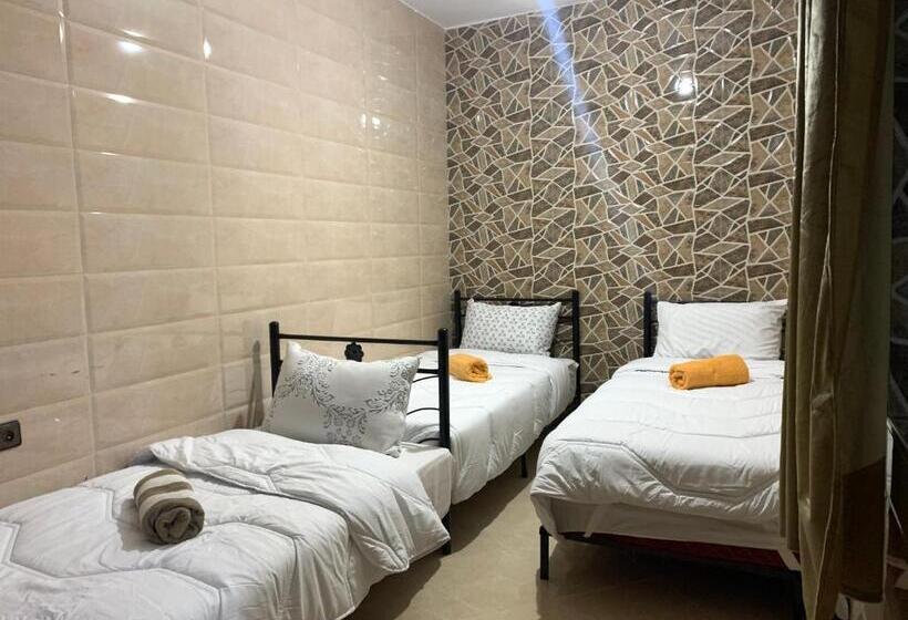 غرفة قياسية ثلاثية, Mabidi Surf Taghazout