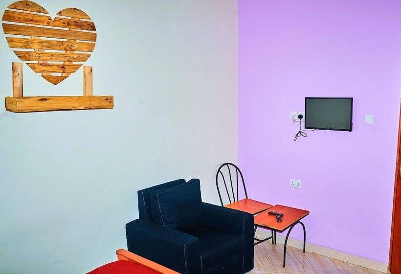 이코노미 룸, Safari Park House