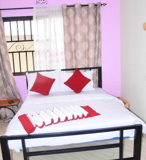 اتاق لوکس, Safari Park House
