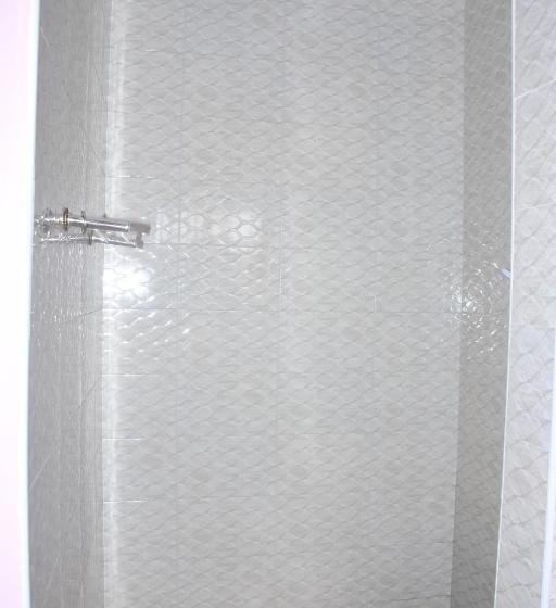 디럭스 룸, Safari Park House