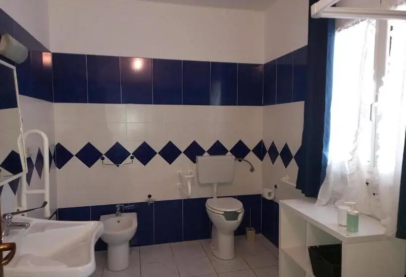 Huoneisto 1 Makuuhuone Pohjakerros, Villa Acquamarina