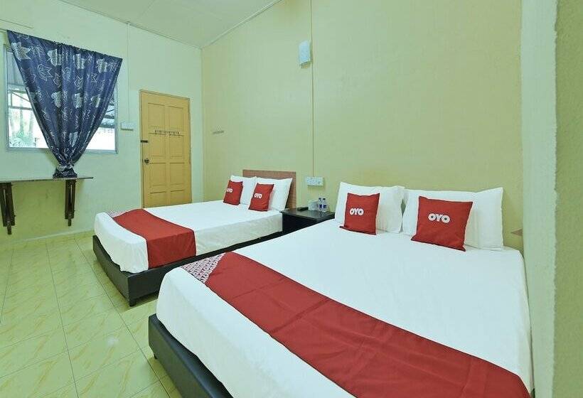 جناح عائلي, Oyo 90706 Empire Inn 2