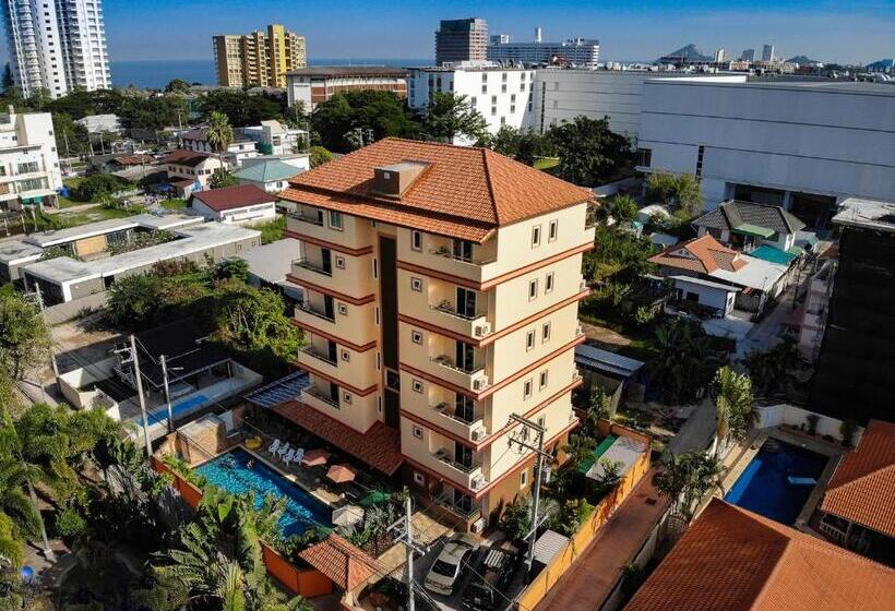 חדר סטנדרט נוף לבריכה, Sky Villa Hua Hin Guesthouse   Adults Only