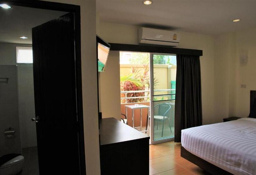 חדר סטנדרט עם טרסה, Sky Villa Hua Hin Guesthouse   Adults Only