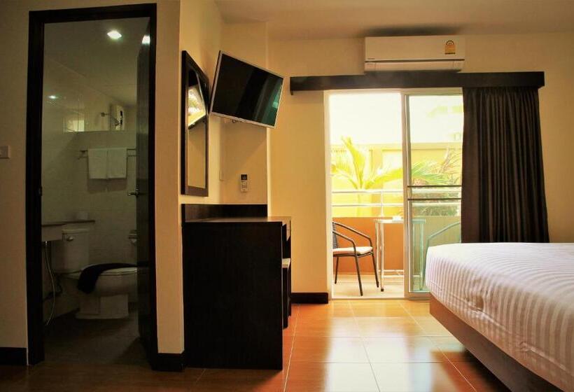 חדר סטנדרט עם טרסה, Sky Villa Hua Hin Guesthouse   Adults Only