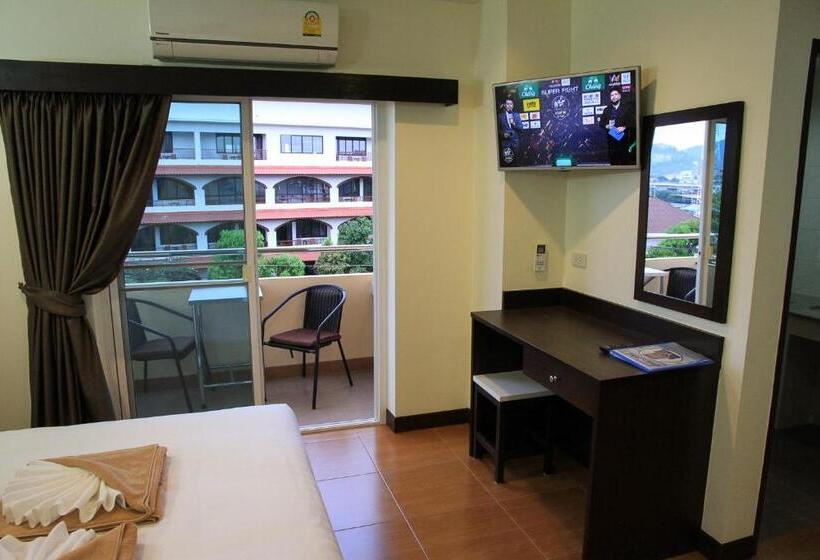 חדר סטנדרט נוף לים עם מרפסת, Sky Villa Hua Hin Guesthouse   Adults Only