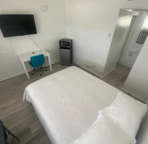 إستوديو قياسى, Uptown Inn & Suites