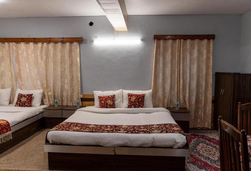 Семейный Номер Вид на Сад, Bali Guest House