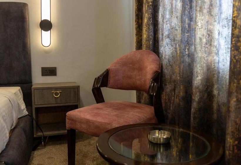 اتاق لوکس با تخت بزرگ, Bali Guest House