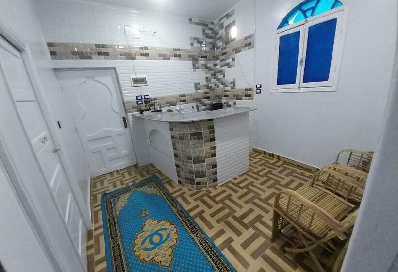 اتاق اکونومی, Kayan Guest House