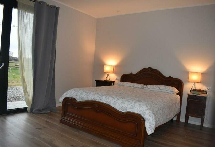 Номер Стандарт Вид на Сад, Azienda Agrituristica Scotti