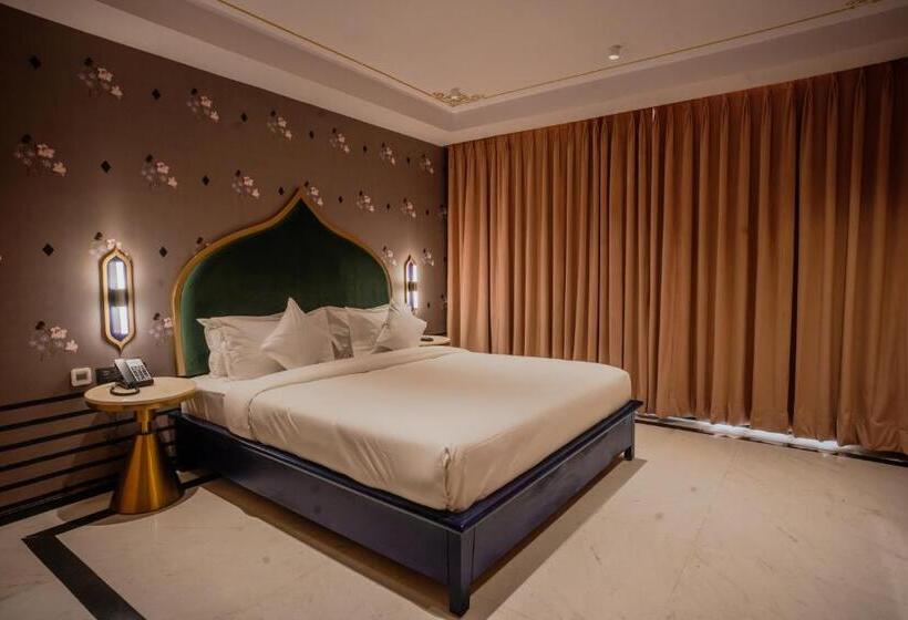 スイート, Bur Dera   A Boutique Luxury