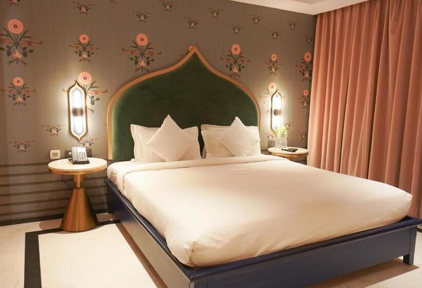 スイート, Bur Dera   A Boutique Luxury
