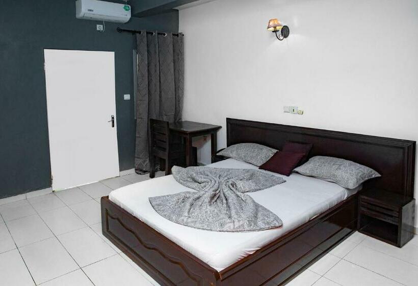 اتاق لوکس, Kremlin