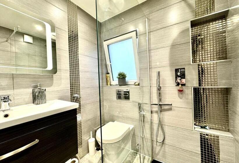 غرفة قياسية, Modern Double Room With Fire Tv