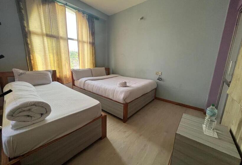 Standard Szoba, Three Angels Lodge & Restaurant