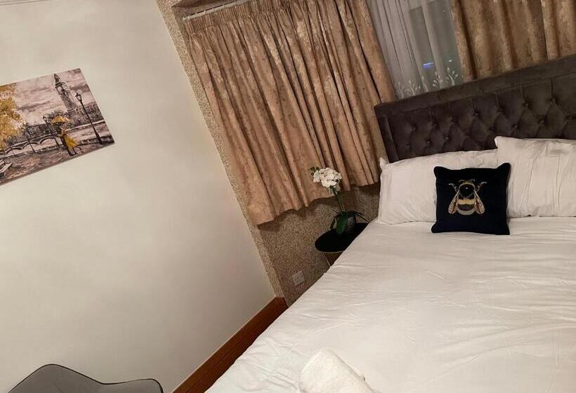 디럭스 룸, Tj Homes