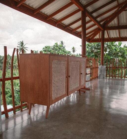 스탠다드 룸 킹사이즈 침대, Kooks Paradise