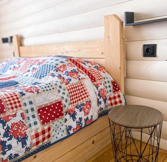 غرفة قياسية مزوَّدة بشُرفة, Royal Yablunytsya